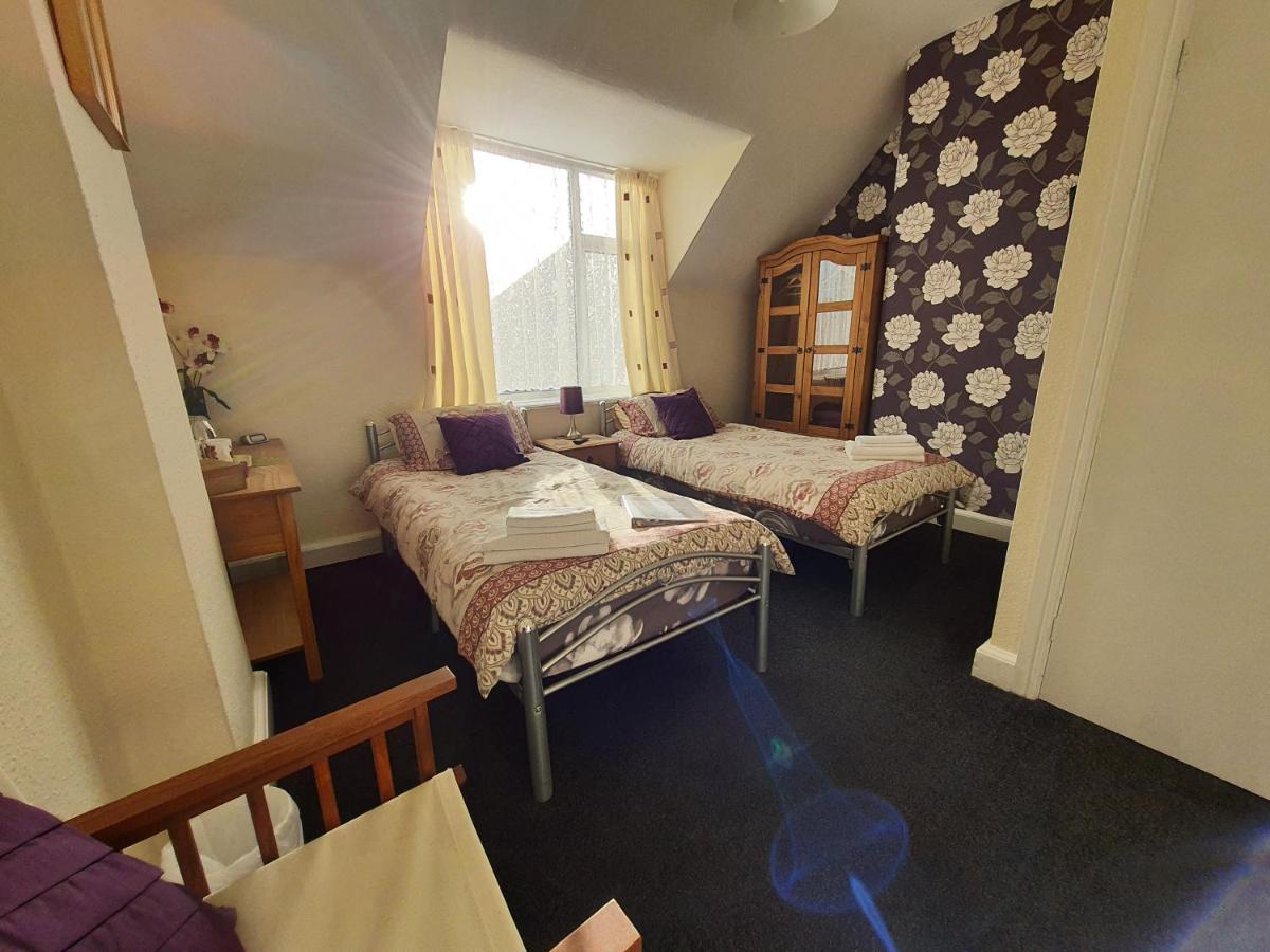 Caxton House Bed & Breakfast Skegness Exterior photo